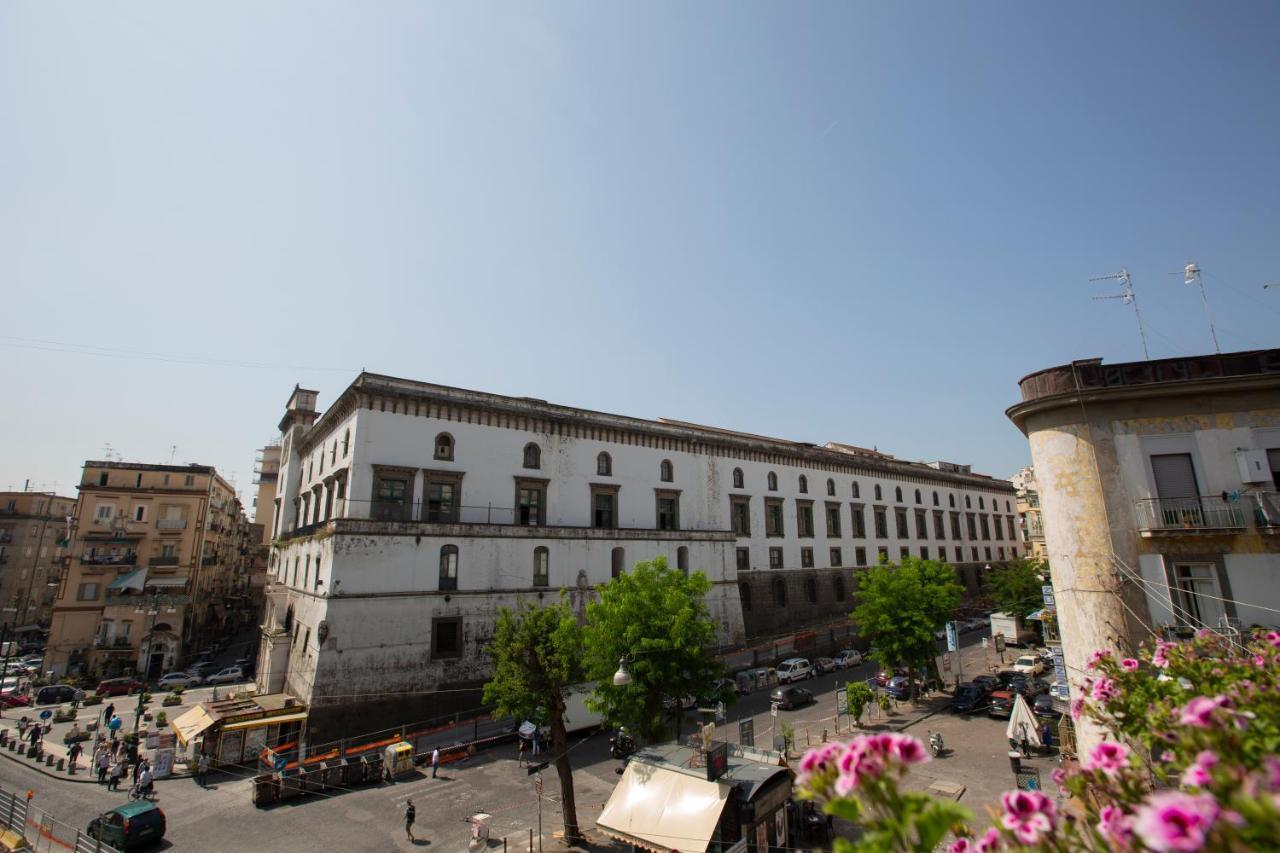 B&B Napoli Centrale N 74 Buitenkant foto